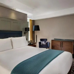 100 Queen's Gate Hotel London, Curio Collection by Hilton 5* Номер Атриум с различными типами кроватей