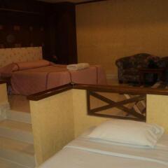 Chaleena Hotel Бангкок комната для гостей фото 5
