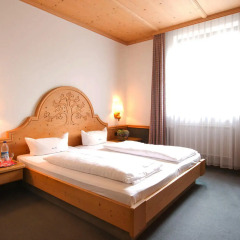 Hotel Frey Исманинг комната для гостей