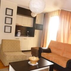 Отель Eagles Nest Aparthotel Банско в номере