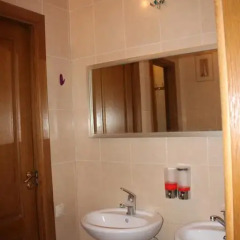 Apple hostel Алматы ванная фото 4