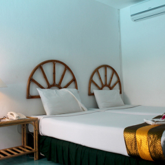 Отель Karon View Resort Phuket спа