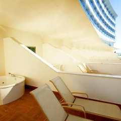 Q Premium Resort Турция, Окурджалар - 2 отзыва об отеле, цены и фото номеров - забронировать отель Q Premium Resort - All Inclusive онлайн ванная фото 2
