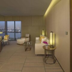Отель Hyatt Regency Dubai Creek Heights 5* Апартаменты с двуспальной кроватью
