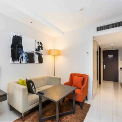 Отель Maitria Sukhumvit 18 Bangkok – A Chatrium Collection 4* Стандартный номер фото 5