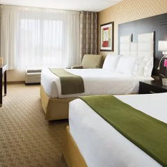 Отель Holiday Inn Express Hotel & Suites Ottawa West-Nepean Канада, Оттава - отзывы, цены и фото номеров - забронировать отель Holiday Inn Express Hotel & Suites Ottawa West-Nepean онлайн комната для гостей фото 2