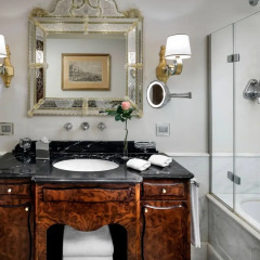 Hotel Danieli, a Luxury Collection Hotel, Venice 5* Стандартный номер с различными типами кроватей фото 8