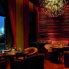 Отель The Ritz-Carlton Abu Dhabi Grand Canal Абу-Даби гостиничный бар