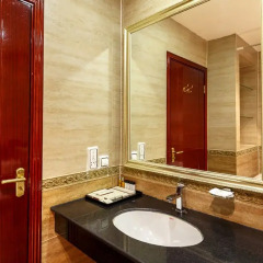 Отель Renion Residence 4* Апартаменты фото 3