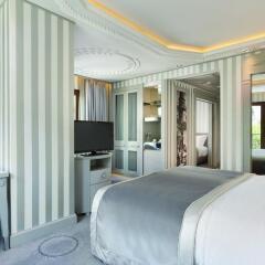 Отель Wyndham Grand Istanbul Kalamis Marina 5* Люкс с различными типами кроватей