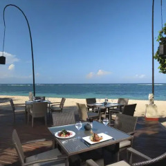 Nusa Dua Beach Hotel & Spa гостиничный бар фото 2