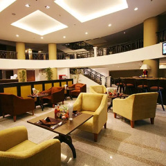 Summer Spring Hotel интерьер отеля