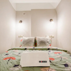Гостиница ApartVille Улучшенный номер с различными типами кроватей