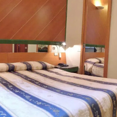 Отель Sempione - 2445 - Milan - Hld 34454 комната для гостей фото 8