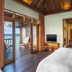 Отель Sheraton Maldives Full Moon Resort & Spa 5* Вилла с различными типами кроватей фото 2