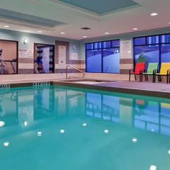 Отель Holiday Inn Express Hotel & Suites Ottawa West-Nepean Канада, Оттава - отзывы, цены и фото номеров - забронировать отель Holiday Inn Express Hotel & Suites Ottawa West-Nepean онлайн бассейн фото 2