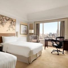 Отель Pudong Shangri-La East Shanghai 5* Номер Deluxe с различными типами кроватей