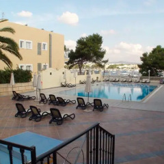 Отель Complejo La Santa María Playa бассейн