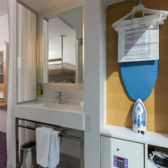 Отель Yotel New York at Times Square 3* Стандартный номер с различными типами кроватей фото 5