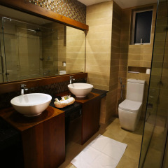 Отель Randholee Resort & Spa ванная