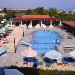 Galini Anissaras Hotel бассейн