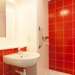 Отель Travelodge London Central Tower Bridge ванная