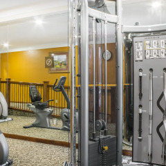 Отель Comfort Inn & Suites Durango фитнесс-зал