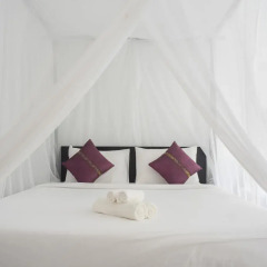 Отель Baan Mai Beachfront Phuket (Lone Island) Таиланд, Пхукет - отзывы, цены и фото номеров - забронировать отель Baan Mai Beachfront Phuket (Lone Island) онлайн комната для гостей фото 2