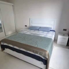 Апартаменты Konak Seaside Homes I комната для гостей