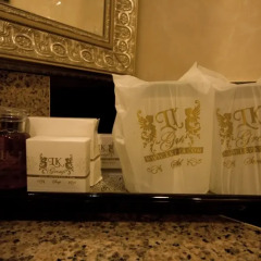 Отель LK Grand Living Place ванная фото 2