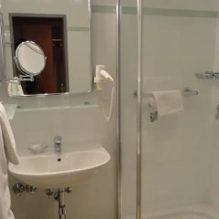 City Hotel Albrecht Вена ванная