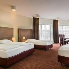 Novum Hotel City B Berlin Centrum 3* Кровать в общем номере с двухъярусной кроватью фото 2