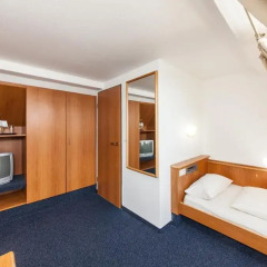 Hotel Antares Düsseldorf 3* Номер Basic с различными типами кроватей фото 3