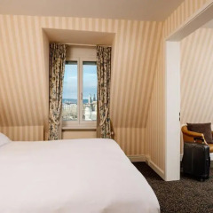 Small Luxury Hotel Ambassador Zürich 4* Номер Делюкс с различными типами кроватей
