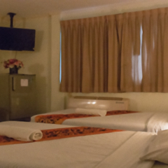 Отель New Fuji Hotel Surawong Road Bangkok Таиланд, Бангкок - отзывы, цены и фото номеров - забронировать отель New Fuji Hotel Surawong Road Bangkok онлайн комната для гостей фото 2