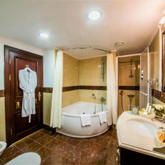 Гостиница Минск 4* Апартаменты с двуспальной кроватью фото 16