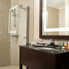 Гостиница Hilton Москва Ленинградская 5* Представительский люкс с различными типами кроватей фото 6