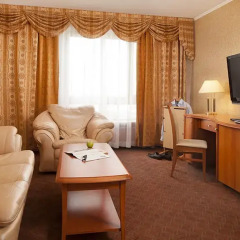 Гостиница Космос 3* Представительский люкс с разными типами кроватей фото 3