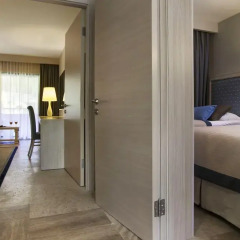 Marti Myra 5* Улучшенный семейный номер с 2 отдельными кроватями