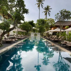 Nusa Dua Beach Hotel & Spa бассейн фото 7