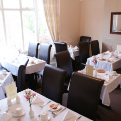 Отель The Crescent Guest House питание