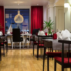 Отель Green Park Hotel Klaipeda Литва, Клайпеда - 7 отзывов об отеле, цены и фото номеров - забронировать отель Green Park Hotel Klaipeda онлайн питание