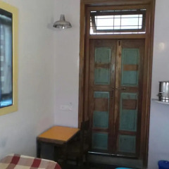 New Vasantashram in Mumbai, India from 21$, photos, reviews - zenhotels.com guestroom photo 4