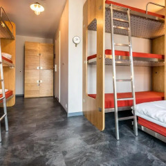 Train Hostel Стандартный семейный номер с различными типами кроватей фото 4