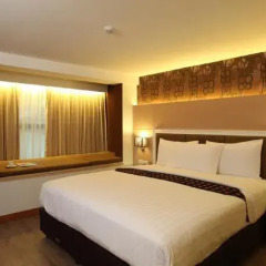 Отель Prestige Suites Bangkok Бангкок комната для гостей фото 13