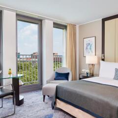 Intercontinental Hotel Düsseldorf 5* Номер Делюкс