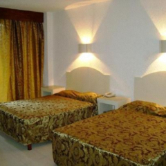 Auto Hotel Ritz комната для гостей