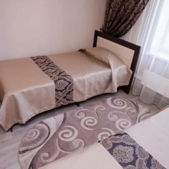 Гостиница Уралочка Номер Комфорт разные типы кроватей фото 3