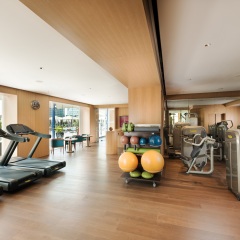 Отель Conrad Centennial Singapore фитнесс-зал фото 2