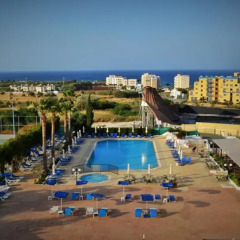 Kapetanios Bay Hotel бассейн фото 2